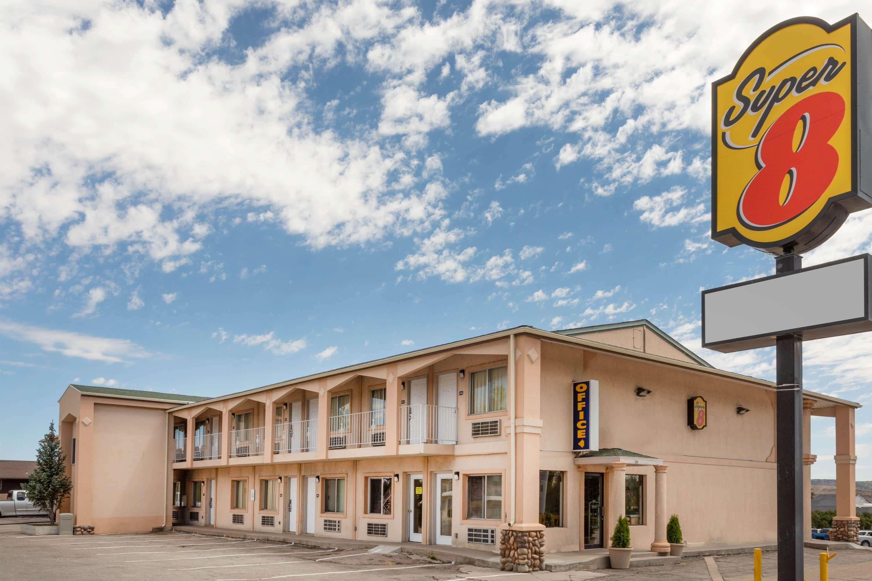 Super 8 By Wyndham Evanston Luaran gambar