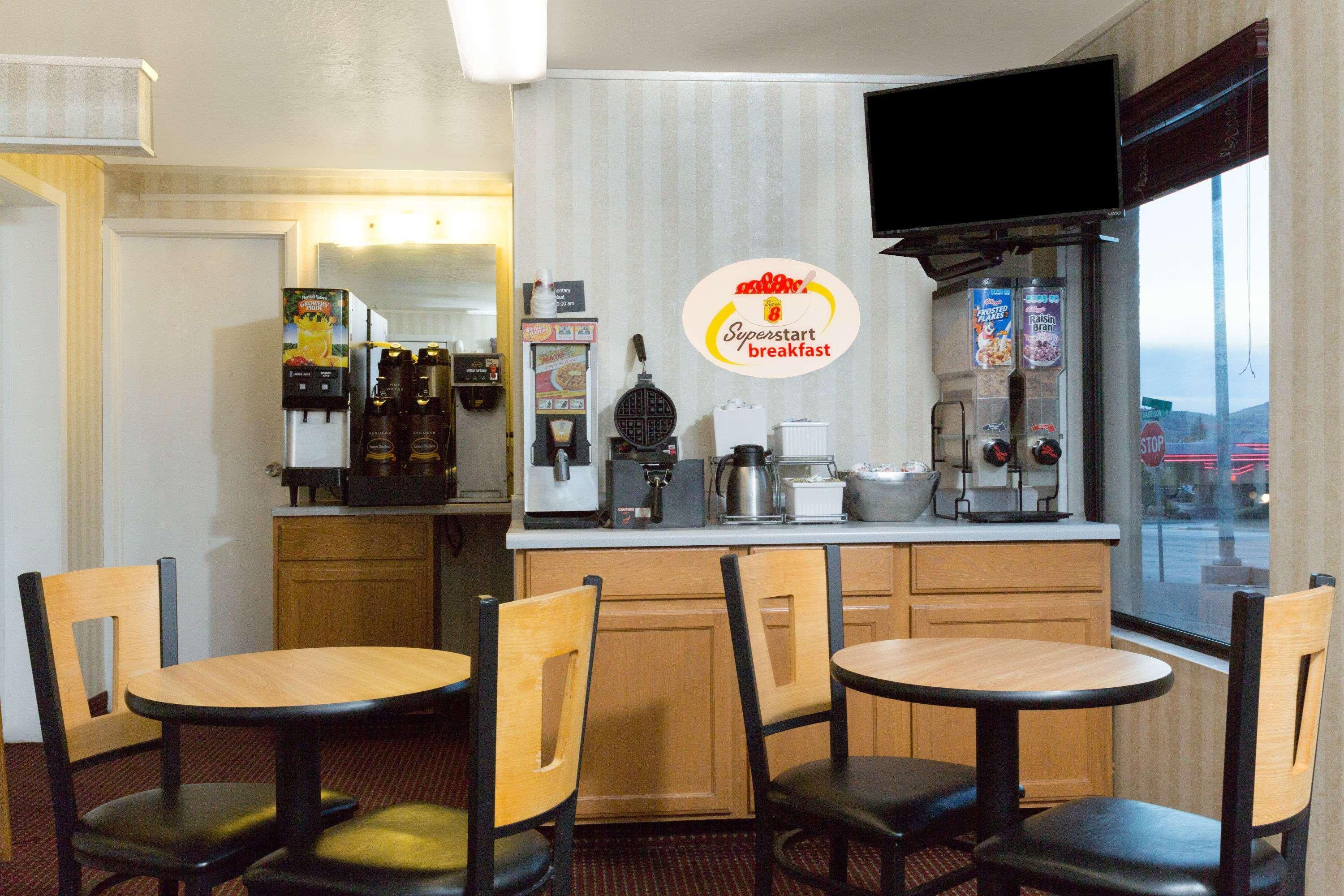 Super 8 By Wyndham Evanston Luaran gambar