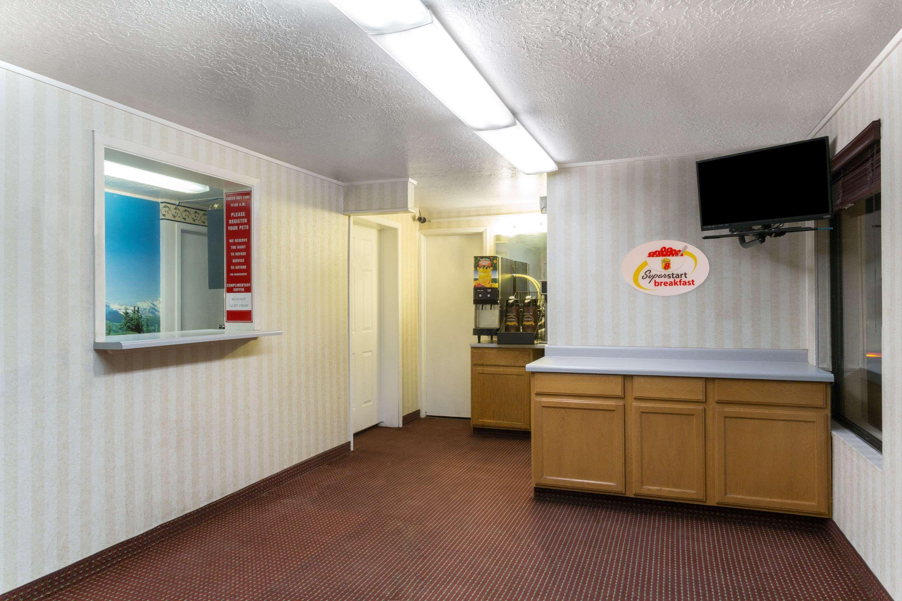 Super 8 By Wyndham Evanston Luaran gambar